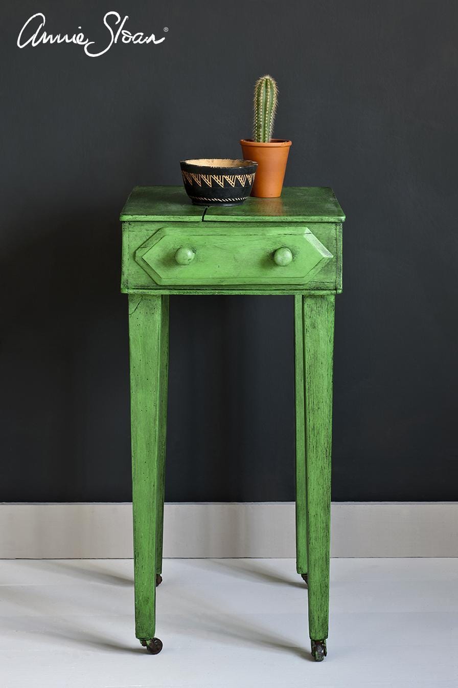 The Owl Box Chalk Paint® by Annie Sloan Antibes