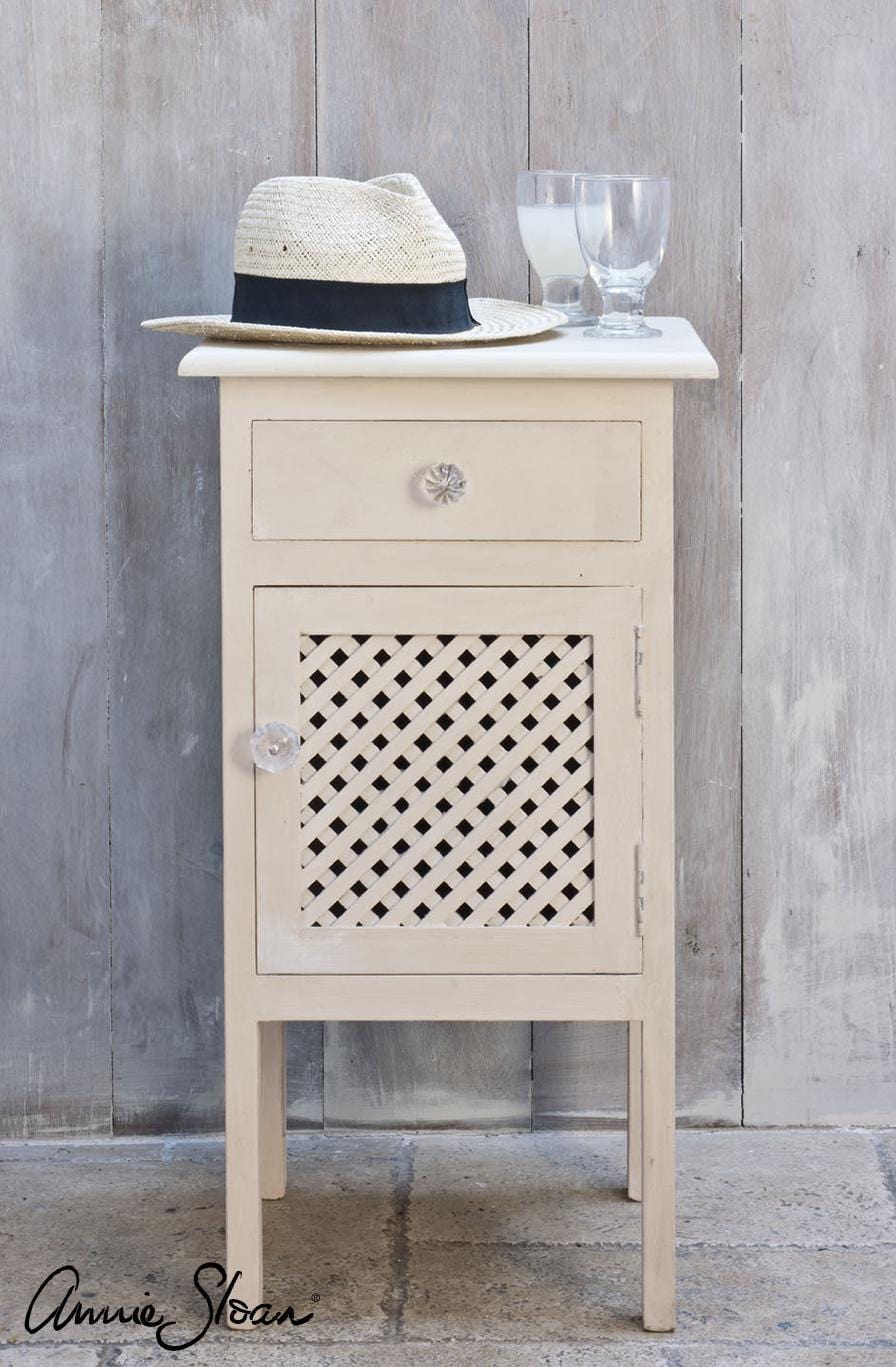 The Owl Box Chalk Paint® by Annie Sloan Old Ochre